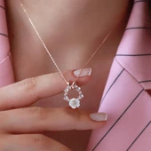 Kelebek Ve Çiçek Motifli Zirkon Taşlı Gümüş Kolye thumbnail 4