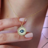 Göz Model Zirkon Taş Çerçeveli Gold Kaplama Gümüş Kolye thumbnail 2