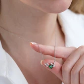 Kalp Çiçekli Taşlı Gümüş Kolye thumbnail 2