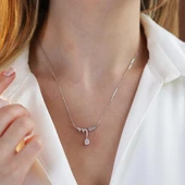 Yaprak Damla Taşlı Gümüş Kolye thumbnail 4