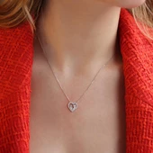 Kalp Çerçeveli Zirkon Taşlı Anne Bebek Gümüş Kolye thumbnail 2