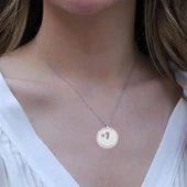 Anne Bebek El Ayak İzi Zirkon Taşlı Gümüş Kolye thumbnail 1