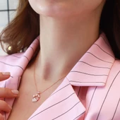 İnci ve Çiçek Motifli Rose Gold Kaplama Gümüş Kolye thumbnail 3