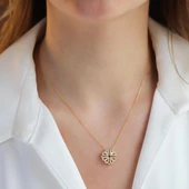 Aşk ve Şans Yoncası Zirkon Taşlı Gold Kaplama Gümüş Kolye thumbnail 3