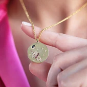 Gezegen ve Astronot Apm Modeli Gold Kaplama Gümüş Kolye thumbnail 3