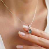 Dumanlı Kuvars Doğal Taş Gümüş Kolye thumbnail 5