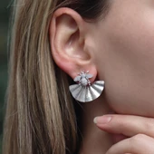 Arı Gümüş Küpe thumbnail 1