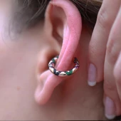 APM Model Çapraz Renkli Zirkon Taşlı Rose Gold Kaplama Gümüş Kıkırdak Küpesi thumbnail 2