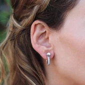 Apm Modeli Krizet Zirkon Taşlı Gümüş Küpe thumbnail 3