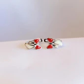 Mine İşli Fiyonk Gümüş Çocuk Küpesi thumbnail 2