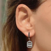 Baget Kesim Rodyum Kaplamalı Gümüş Tek Taş Küpe thumbnail 1