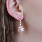 Aslan Başlı Zirkon Taşlı Rose Gold Kaplama Gümüş Küpe thumbnail 1