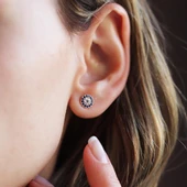 Nazar Boncuklu Rose Gold Kaplama Gümüş Nokta Küpe thumbnail 1