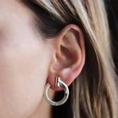 Tffny Modeli Yarı Zirkon Taşlı Gold Kaplama Daire Gümüş Küpe thumbnail 1