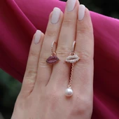 Zirkon Taşlı Dudak Figürlü Rose Gold Kaplama İncili Gümüş Küpe thumbnail 2