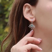 Zirkon Taşlı Göz Modeli Gümüş Küpe thumbnail 1