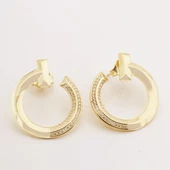 Tffny Modeli Yarı Zirkon Taşlı Gold Kaplama Daire Gümüş Küpe thumbnail 2