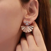 Arı Rose Gold Kaplama Gümüş Küpe thumbnail 2