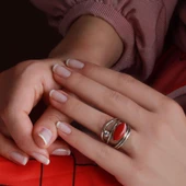 Yaprak Tasarım Kırmızı Mercan Taşlı El İşi Gümüş Yüzük thumbnail 1