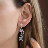 Kök Zümrüt Taşlı Damla Tasarım Gümüş Küpe thumbnail 1