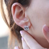 Zirkon Taş Çerçeveli Cushion Kesim Gümüş Set thumbnail 2