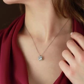 Round Kesim Kare Tek Taş Model Starlight Diamond Set thumbnail 2