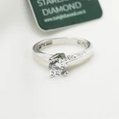 Starlight Diamond Yanı Kalp Taşlı Tek Taş Gümüş Yüzük thumbnail 3