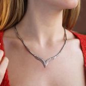 V Model Taşlı Gerdanlık thumbnail 1