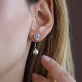 Kalp İnci Detaylı Sallantı Zarif Gümüş Küpe thumbnail 3