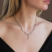 Çiçek Modeli Zirkon Taşlı Gümüş Gerdanlık thumbnail 1