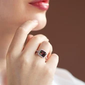 Baget Kesim Mistik Topaz Taş Gümüş Yüzük thumbnail 4