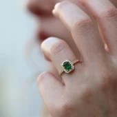 Mini Sonsuzluk Detaylı Yeşil Zirkon Taşlı Gold Kaplama Gümüş Yüzük thumbnail 1