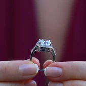 Round Kesim 3 Karat Tek Taş Model Starlight Diamond Yüzük thumbnail 3