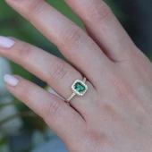 Mini Sonsuzluk Detaylı Yeşil Zirkon Taşlı Gold Kaplama Gümüş Yüzük thumbnail 3
