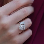 Floral Vine Halo Baget Kesim Sky Diamond Gümüş Yüzük thumbnail 4