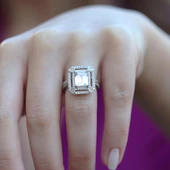 Modern Tasarım Baget Tek Taş Gümüş Yüzük thumbnail 3