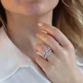 Oval Kesim Baget Taşlı Çift Gümüş Yüzük thumbnail 1