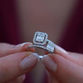 Floral Vine Halo Baget Kesim Sky Diamond Gümüş Yüzük thumbnail 3