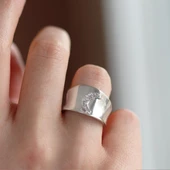 Zirkon Taşlı Moon İkon Gümüş Yüzük thumbnail 4