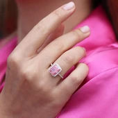 Pembe Taşlı Radiant Kesim Gümüş Yüzük thumbnail 1