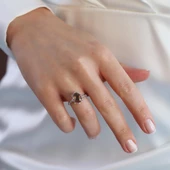 Zultanit Taşlı Elips Lotus Çiçeği Gümüş Yüzük thumbnail 3