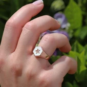 Yıldız Modeli Beyaz Mine İşli Rose Gold Kaplama Ayarlanabilir Gümüş Yüzük thumbnail 1