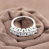 Swarovskı V Model Gümüş Beştaş thumbnail 1