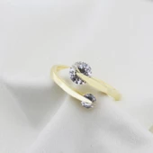 Starlight Diamond Çapraz Model Ayarlanabilir Gold Kaplama Gümüş Yüzük thumbnail 4