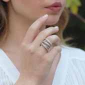 Sarmal Modeli Zirkon Taşlı Gümüş Yüzük thumbnail 5