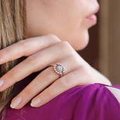 Star Cricle Rose Gold Kaplama Sky Diaomnd Yüzük thumbnail 5