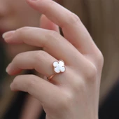 İkonik Alhambra Sedef Taşlı Rose Gold Kaplama Gümüş Yüzük thumbnail 1