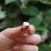 Yıldız Modeli Beyaz Mine İşli Rose Gold Kaplama Ayarlanabilir Gümüş Yüzük thumbnail 3