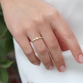 Zirkon Taşlı Kalp Minimal Gümüş Yüzük thumbnail 1