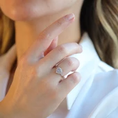 Kalp Pndr Zirkon Taşlı 925 Ayar Gümüş Yüzük thumbnail 2